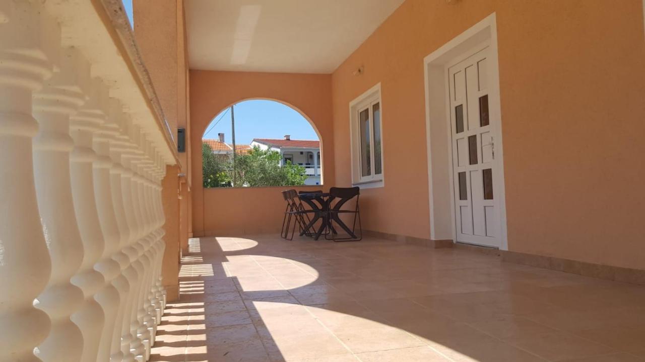 Apartment Marina Vir Εξωτερικό φωτογραφία